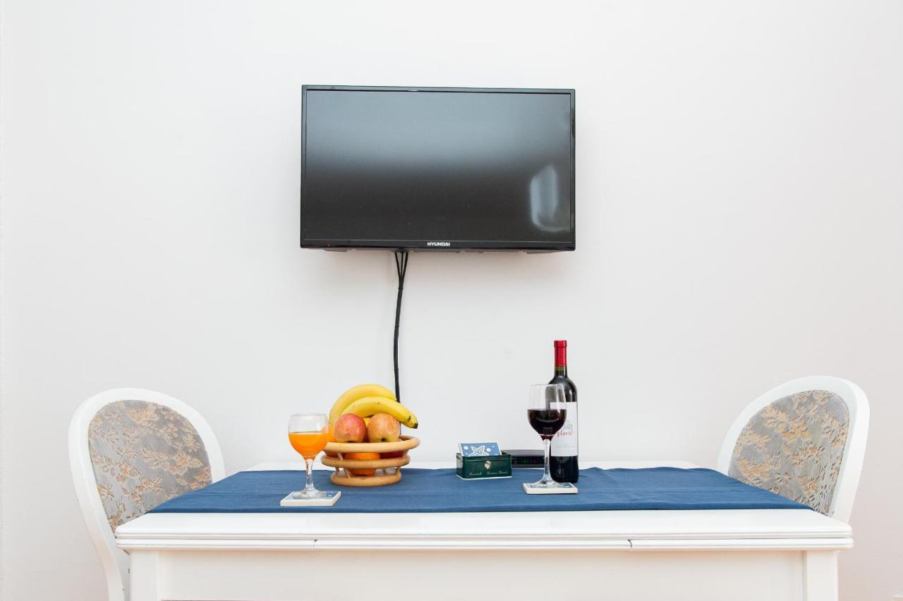 Beautiful Cozy Apartment Jug In Nice Neighbourhood. Spalato Esterno foto