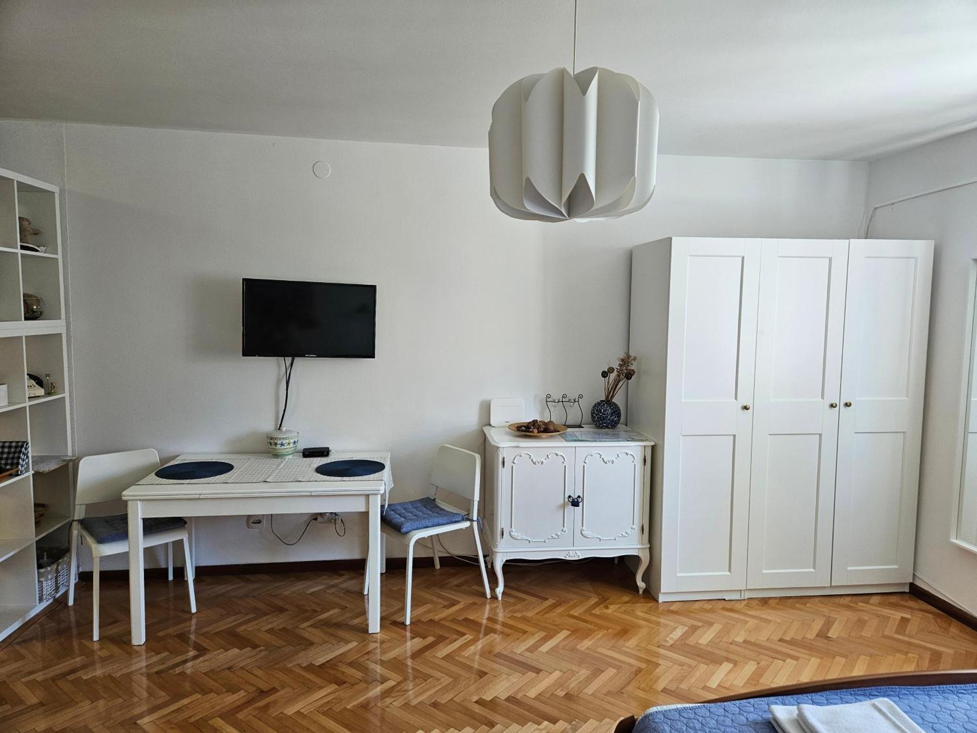 Beautiful Cozy Apartment Jug In Nice Neighbourhood. Spalato Esterno foto